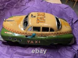 Tin Litho Battery Operated Toy Taxi, Electromobile, Japan. 8.5L