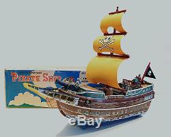 VERY RARE MODERN TOYS OF JAPAN VINTAGE BATTERY OPERATED PIRATE SHIP TIN TOY