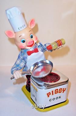 VINTAGE 1950s PIGGY COOK BATTERY OPERATED TIN TOY BURGER CHEF'S BUDDY JAPAN MIB