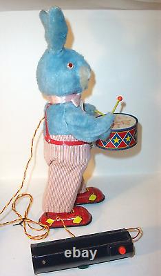 VINTAGE ALPS 1950's PETER THE DRUMMING RABBIT TIN LITHO EASTER TOY MINT JAPAN