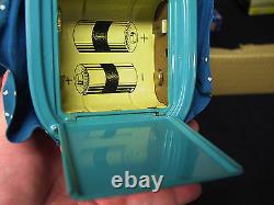 VINTAGE BATTERY OPERATED 1950's HUNGRY BABY BEAR FEEDING TIME ELECTRO TOY With BOX
