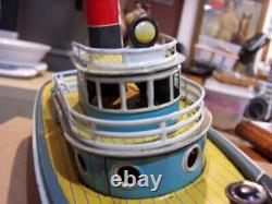 Very Clean SAN Japan Tin Tugboat Battery Operated, but does not work. 13 Long