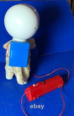 Very Rare 1960's Yonezawa Astro Dog Battery Operated NASA Astronaut Snoopy Works