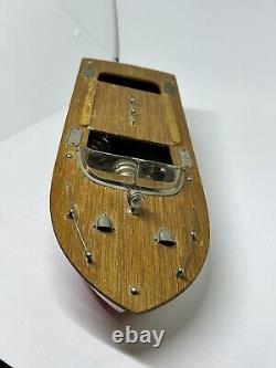 Vintage 1950's Fleet Line Battery Powered Toy Speedboat Great Gift