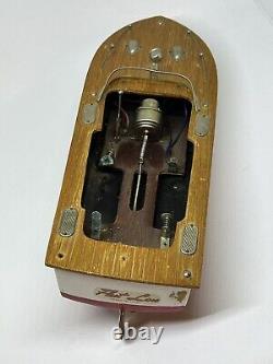 Vintage 1950's Fleet Line Battery Powered Toy Speedboat Great Gift