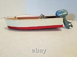 Vintage 1950's Fleet Line Sea Spray Wooden 12 Boat With Electric Motor Shelf U4