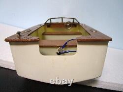 Vintage 1950's K&O Fleetline Dolphin Speedboat Plastic & Wood Boat