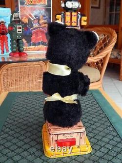 Vintage 1950's Shoe Shine Bear Boxed Battery Operated Very Good & Working
