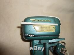 Vintage 1957 Gale Buccaneer 25 H. P. Battery Operated K+O Toy Outboard Motor