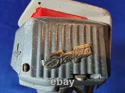 Vintage 1958 Evinrude Starflite Fat Fifty K&O Toy Outboard Motor Works