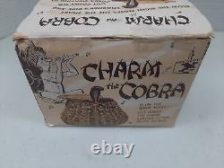 Vintage 1962 Poynter Products Battery Op Charm The Cobra Boxed Complete Shelf E3