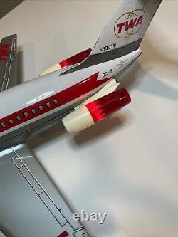 Vintage 1970's TN BATTERY OPERATED PLANE DOUGLAS DC-9 TWA Working WithBox Japan