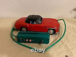 Vintage Battery Operated Tin Toy Mercedes Car Japan ar-23