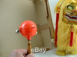 Vintage Battery Operated Toy ME 795 Lion Playing Ball WithBox 1960's Red China