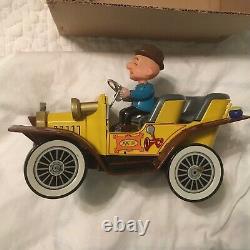 Vintage C1961 Hubley Mr. Magoo Battery Operated Tin Litho Car in Original Box NM