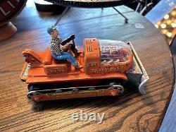 Vintage Handy Hank Mystery Tractor Battery Operated Toy with Box