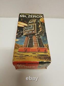 Vintage Japan Tin Litho Battery Operated Mr. Zerox With Original Box Rare