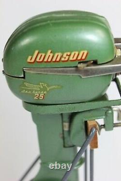Vintage K&O JOHNSON Sea Horse 25 Toy Outboard Boat Motor Estate Find
