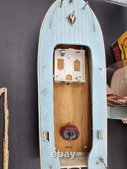 Vintage Lang Craft Battery Operated Unsinkable Model Boat