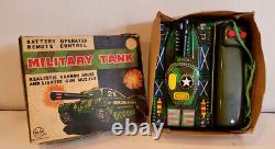 Vintage Marx Tin Armored Tank Battery-Operated 03871 Made in Japan Works