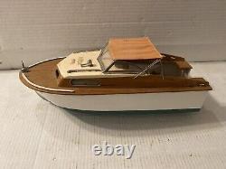 Vintage PT109 Wooden / Plastic Battery Boat