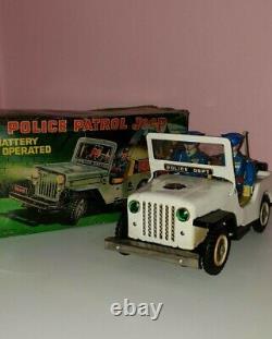 Vintage Police Patrol Jeep TN Nomura With The Box Battery Operated Top Condition