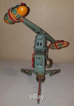 Vintage Rear Alps TWIRLY WHIRLY ROCKET RIDE Battery Operated Tin Lithograph Toy