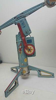 Vintage TWIRLY WHIRLY ROCKET RIDE Battery Op. Tin Lithograph Toy Twirley Whirley