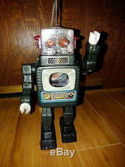 Vintage Tin Alps Battery Operated Television Spaceman Robot 1960s Japan WITH BOX
