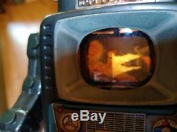 Vintage Tin Alps Battery Operated Television Spaceman Robot 1960s Japan WITH BOX