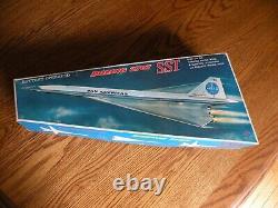 Vintage mid 1960's Daiya Pan Am Boeing 2707 SST Concorde Battery Operated Plane