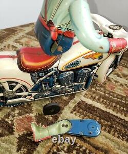 Vtg Highway Patrol Motorcycle & Rider Battery Operated 50's Tin Toy MT Police