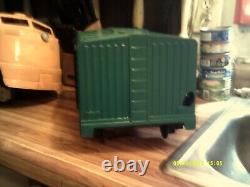 YR=1960s remco mighty casey electric ride on train box car 9tl=14 long=6 wd