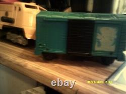 YR=1960s remco mighty casey electric ride on train box car 9tl=14 long=6 wd