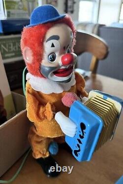Yonezawa 1960's Happy N' Sad Magic Face Clown Original Box. Works Good